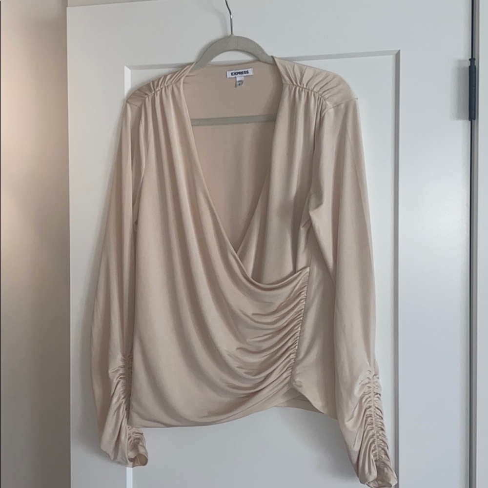 NWOT Ruched Wrap Top Express